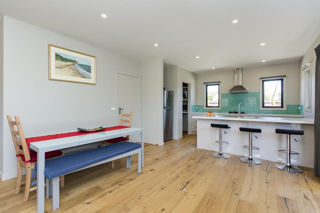 Silversands Beach Cottage Маунт-Марта Номер фото